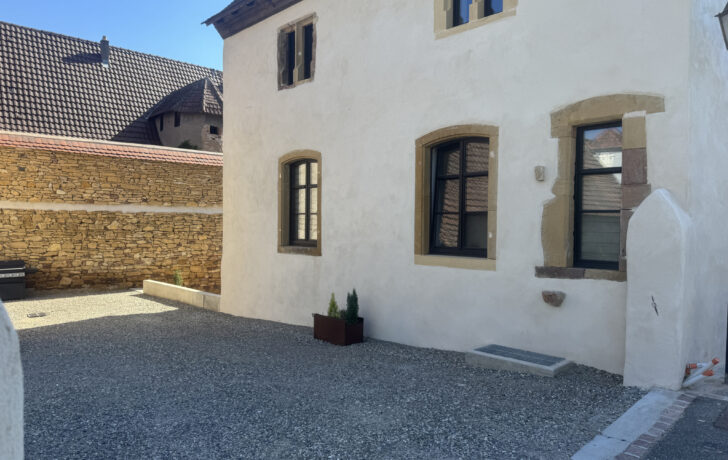 APPARTEMENT DE CARACTERE de 87 m2 situé au calme