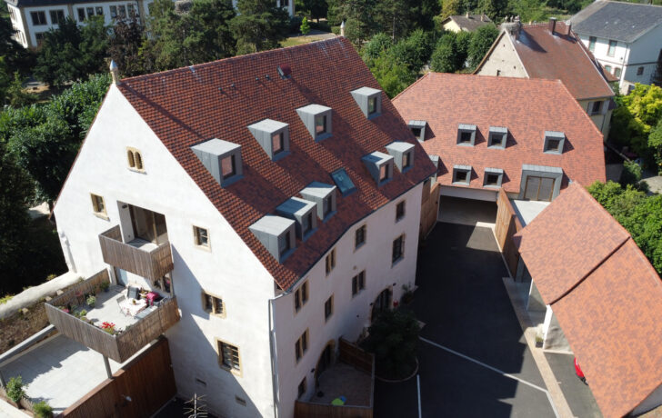 TRIPLEX NEUF EN PLEIN COEUR DU CENTRE HISTORIQUE