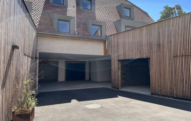 TRIPLEX NEUF EN PLEIN COEUR DU CENTRE HISTORIQUE