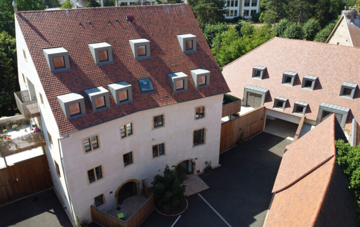 DUPLEX T3 DANS UNE BATISSE RENAISSANCE AU COEUR DE VILLE